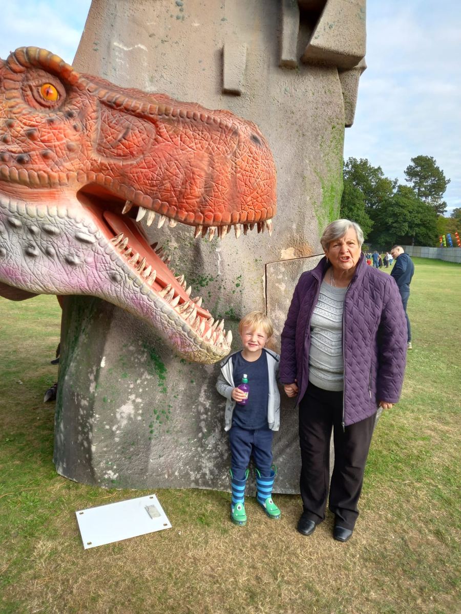Meeting a dinosaur