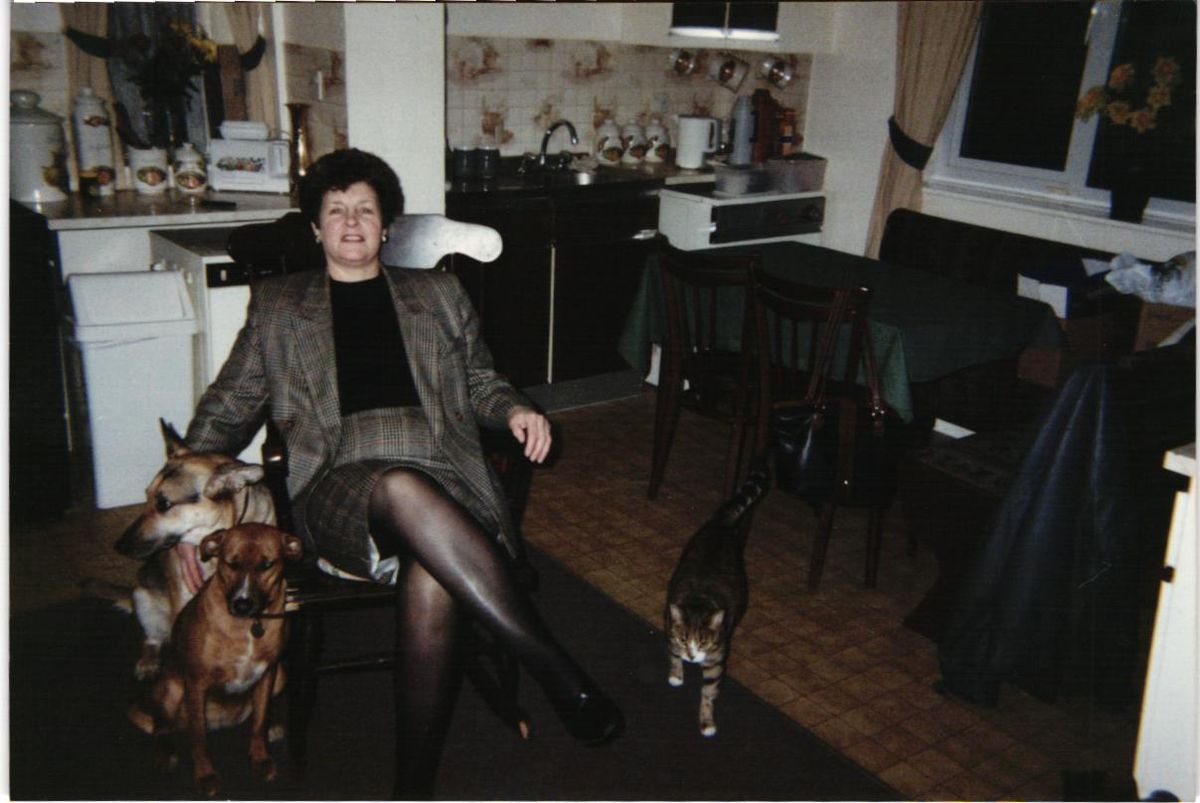 Home with the dogs, around 1999